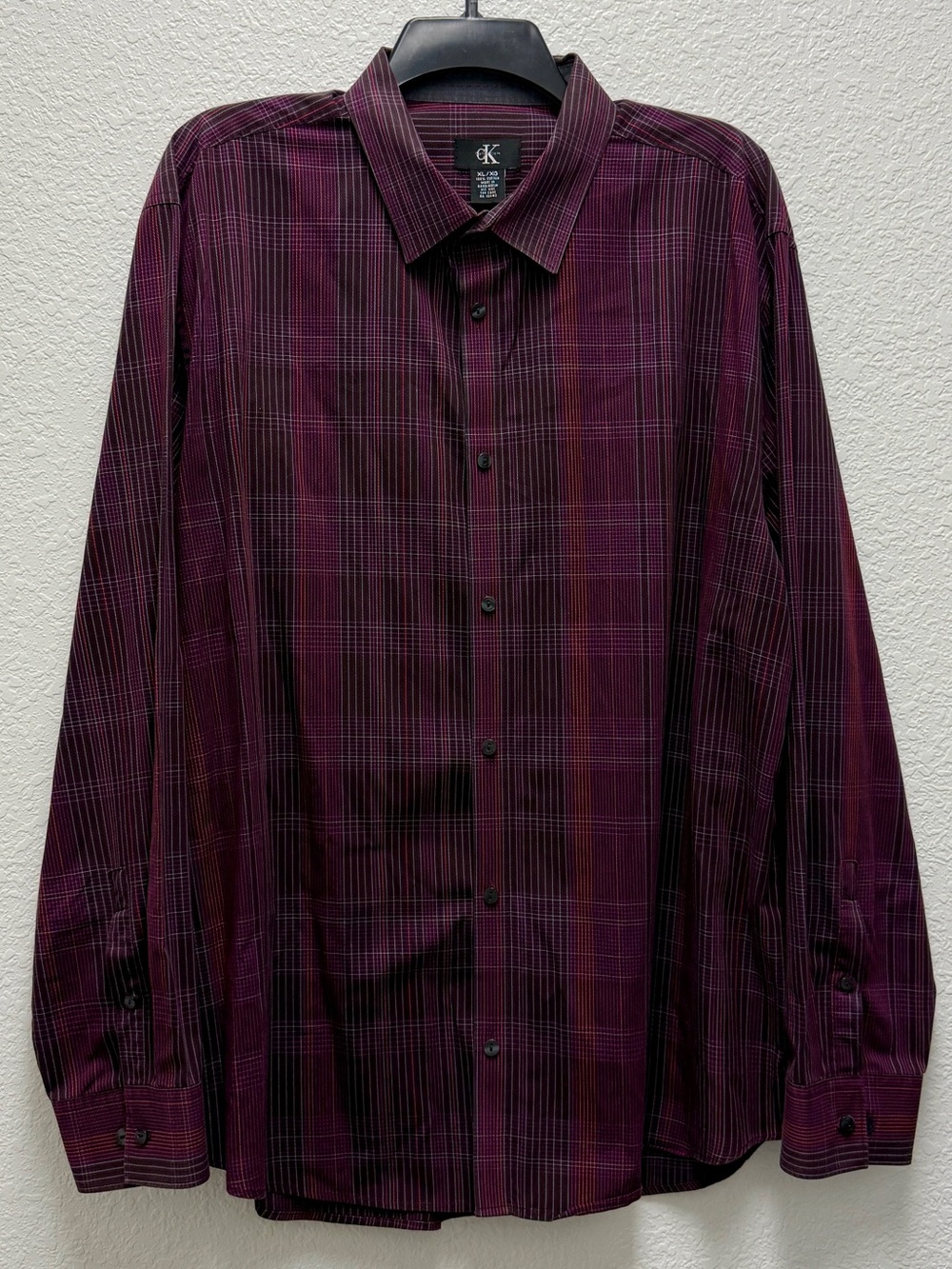 Calvin Klein Men's XL Burgundy Plaid Dress Shirt